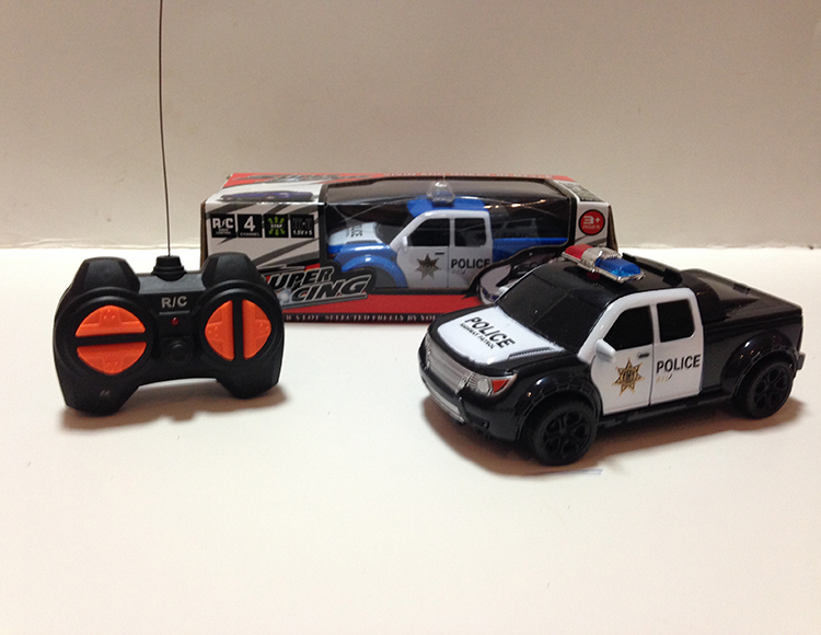 1:28四通皮卡警车 6138HX